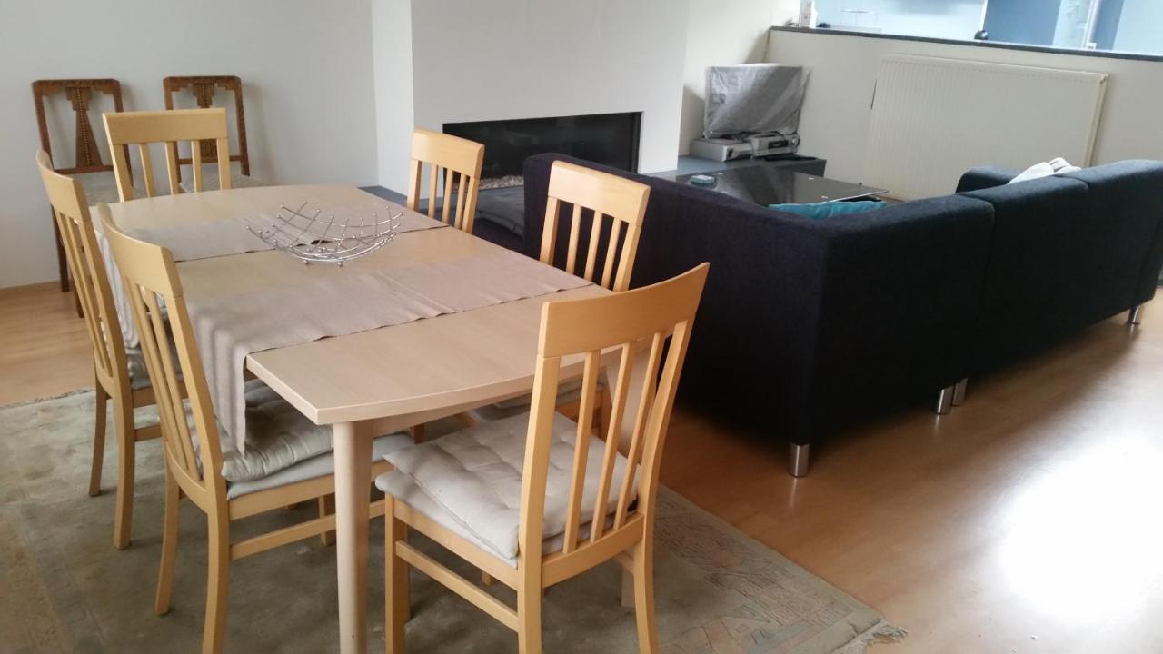 Het Kanaalhuis Kortrijk Exteriör bild